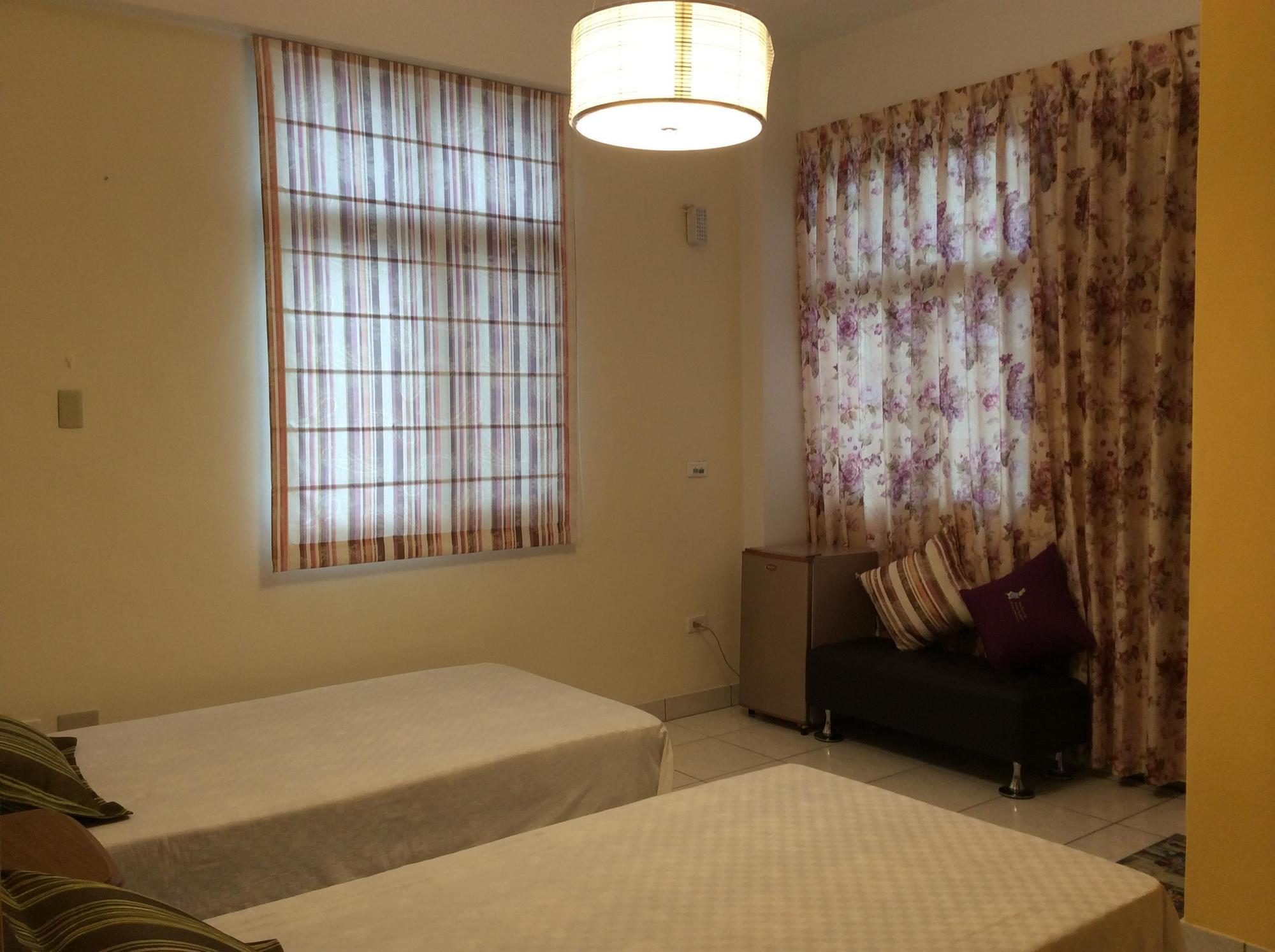 Zizai Garden Bed And Breakfast Hualien Buitenkant foto